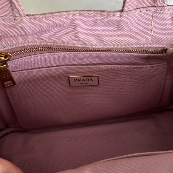 Prada Bundle - Picture 15 of 17